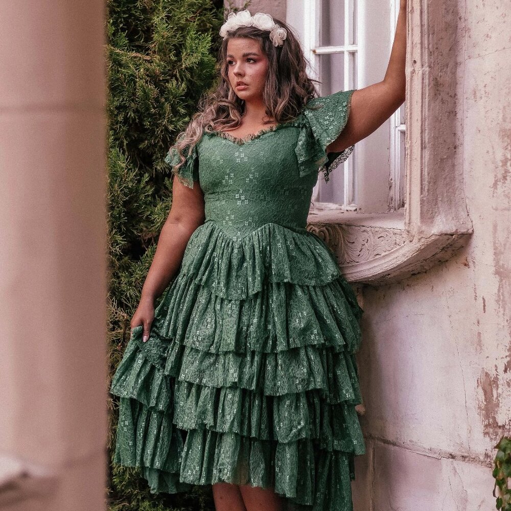JessaKae Green Lace Midi Dress - Picture 4 of 4